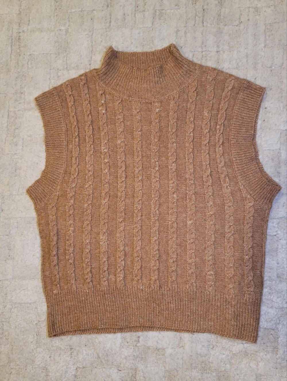 CUPCAKES and CASHMERE Camel Color Sleeveless Mock Neck Sweater Women's Size S
